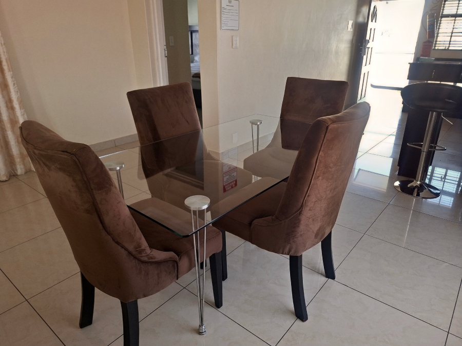 To Let 2 Bedroom Property for Rent in Mafikeng Industrial North West